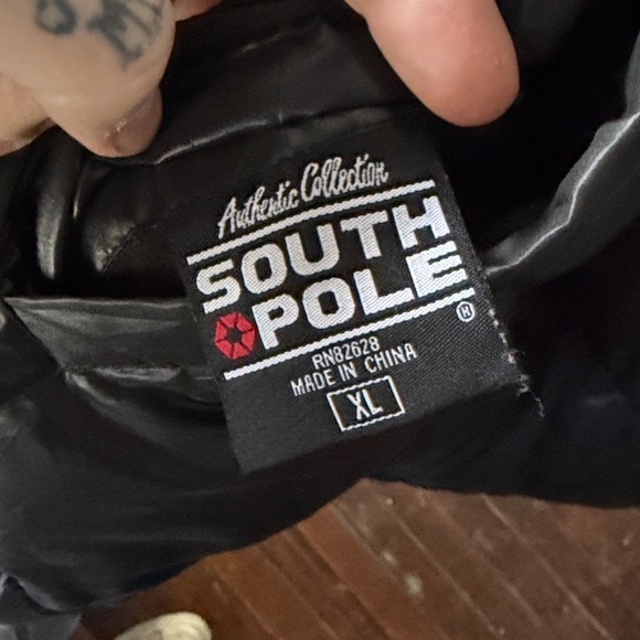 South Pole Athletic Collection Puffer Vest XL - Picture 4 of 5